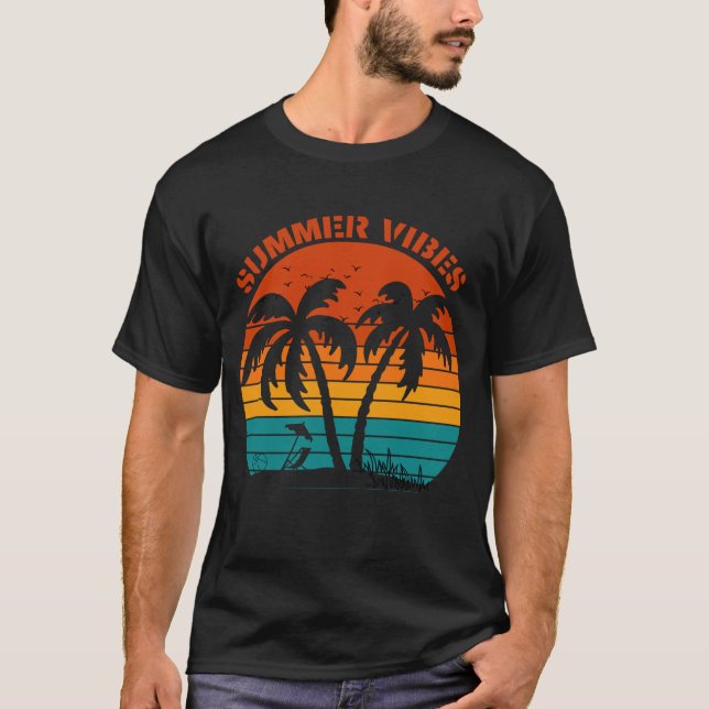 Summer Vibes Retro Beach T-Shirt (Vorderseite)