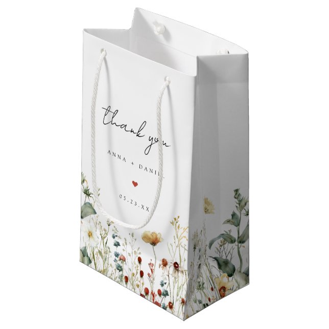 Summer Wildflower Field Wedding Kleine Geschenktüte (Vorderseite Schrägansicht)