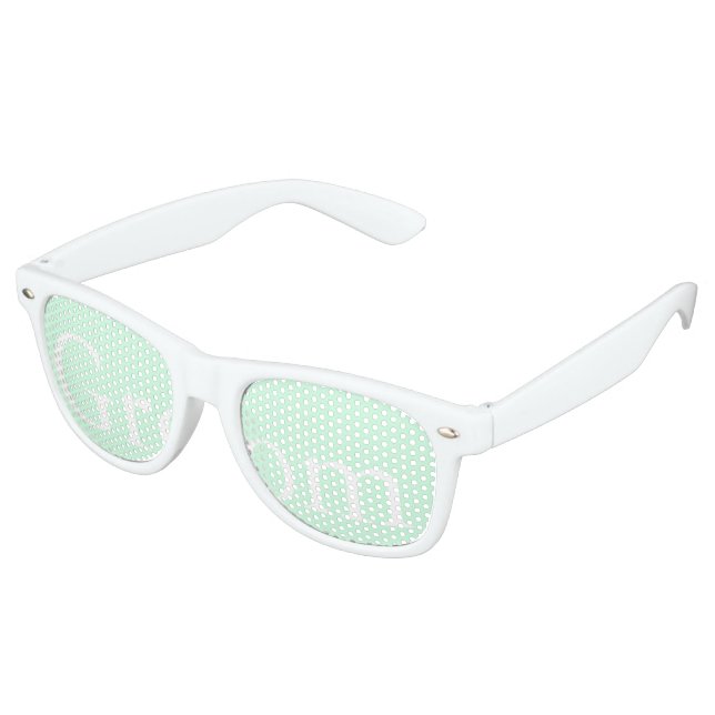 Summermint Pastel Green Mint Wedding Sonnenbrille (Schrägansicht)