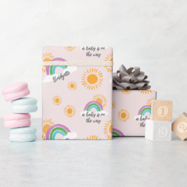 Sun and Rainbow Baby on Way Shower Geschenkpapier