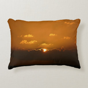 Sun Behind Clouds I Orange Sunset Foto Zierkissen