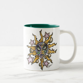 Sun et tasse de turquoise de fille de lune