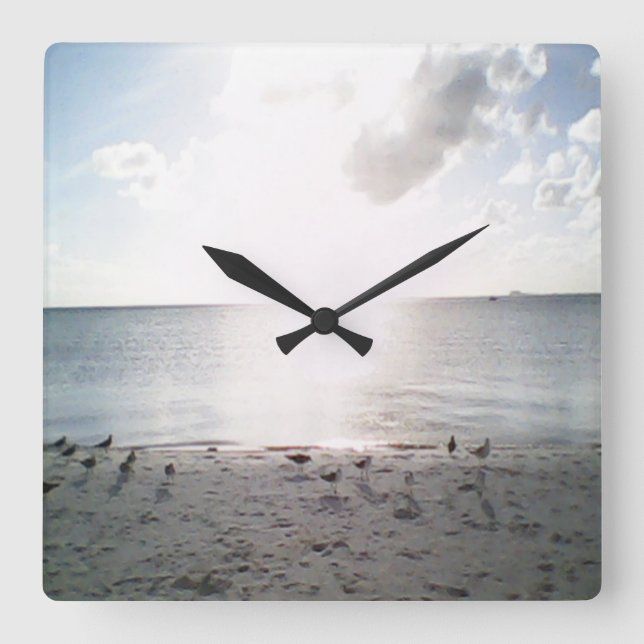Sun Glory an der Wall-Uhr am Beach Square Quadratische Wanduhr (Vorderseite)