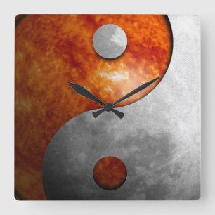 Sun und Mond Yin Yang Quadratische Wanduhr