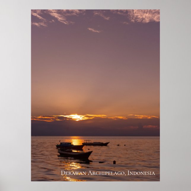 Sunbeam Sunset Rays Floating Boats Sea Twilight Poster (Vorne)