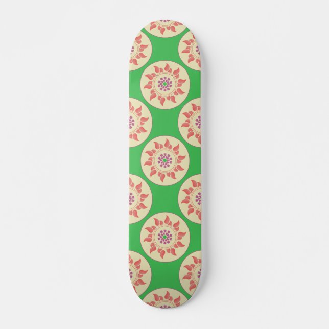 Sunburst Mandala Skate Deck Skateboard (Vorne)