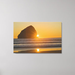 Sunburst und Haystack Rock am Kap Kiwanda Leinwanddruck