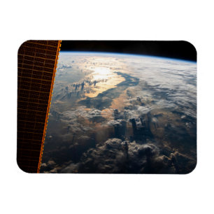 Sunglint blickt vor Celebes Meer in Südostasien Magnet