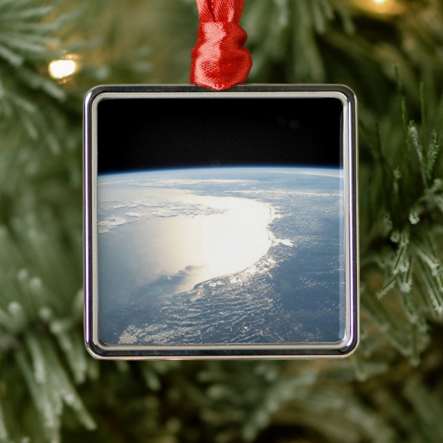 Sunglint spiegelt den Golf von Mexiko wider Ornament Aus Metall (Baum)