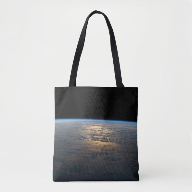 Sunglint strahlt aus einem teilweise bewölkten Süd Tasche (Vorderseite)