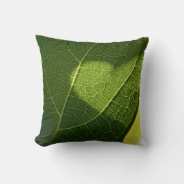 Sunlit Leaf Heart Throw Pillow Kissen