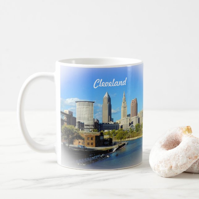 Sunny Cleveland River Skyline  Kaffeetasse (Mit Donut)