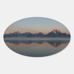 Sunrise in Jackson Dam Grand Teton Nationalpark Ovaler Aufkleber