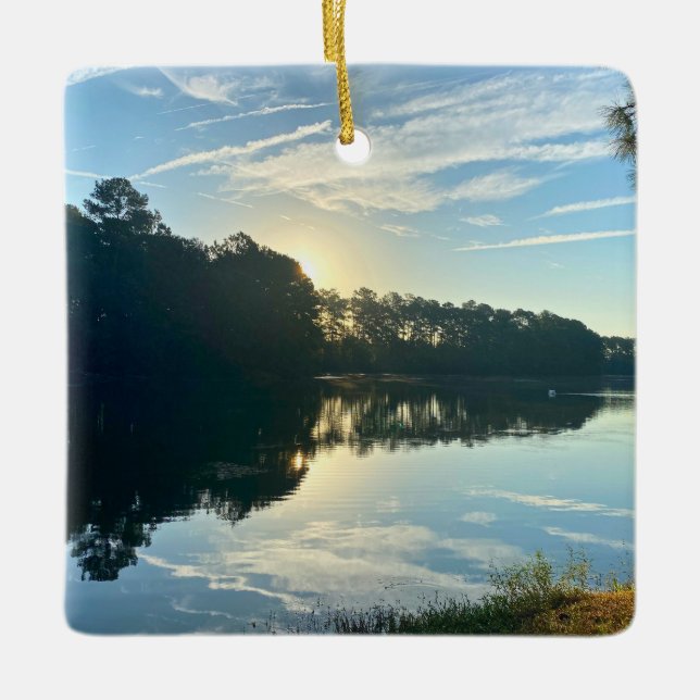 Sunrise Over A Georgia Lake Keramikornament (Vorderseite)