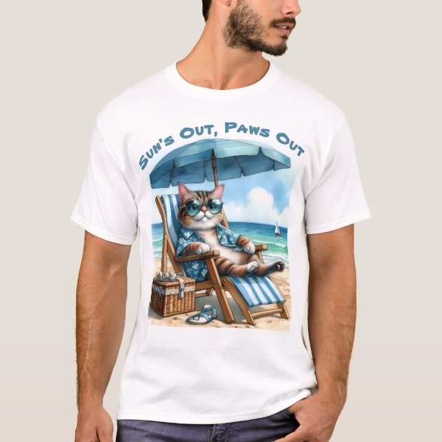 Suns Out Paws Out Cat Beach Chair Blue Umbrella T-Shirt (Vorderseite)