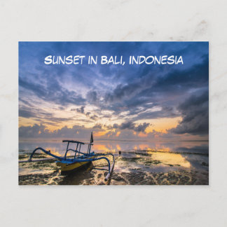 Sunset Beach à Bali, Indonésie Carte postale