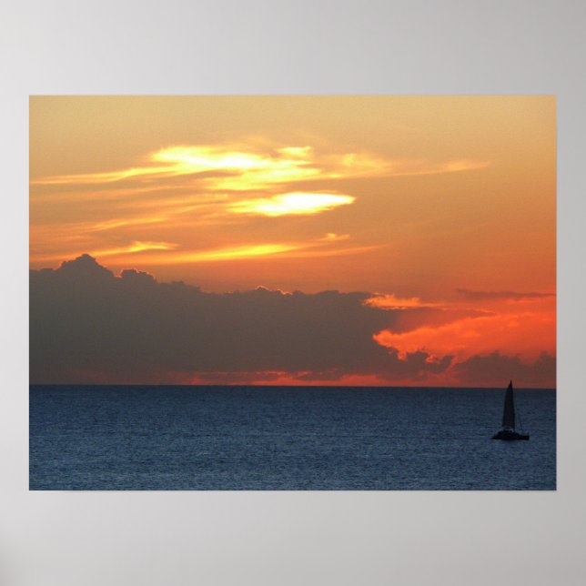 Sunset Clouds and Sailboat Seascape Poster (Vorne)