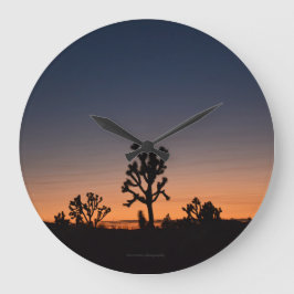 Sunset Joshua Trees Große Wanduhr