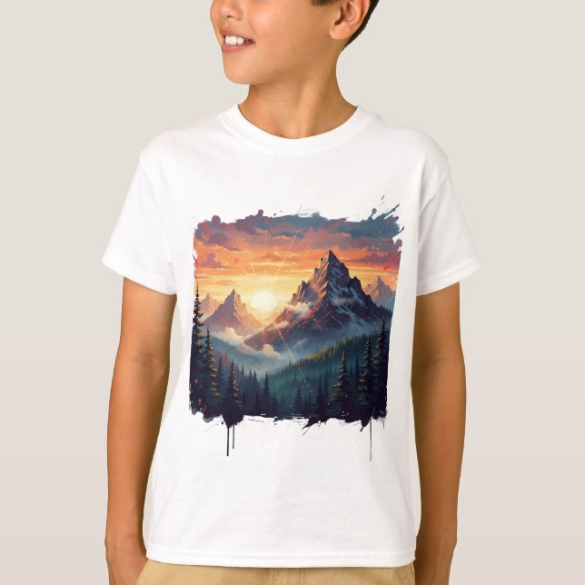 Sunset Mountain Forest Art T-Shirt  (Vorderseite)