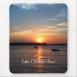 Sunset on Lake Okoboji, Iowa Mousepad<br><div class="desc">Schöner Sonnenuntergang am Okoboji-See,  Iowa</div>