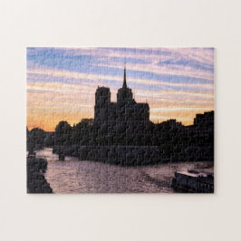 Sunset on Notre Dame de Paris - Paris, Frankreich
