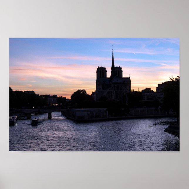 Sunset on Notre Dame de Paris Poster (Vorne)