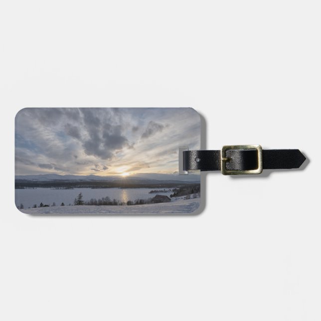 Sunset over frozen lake gepäckanhänger (Vorderseite horizontal)