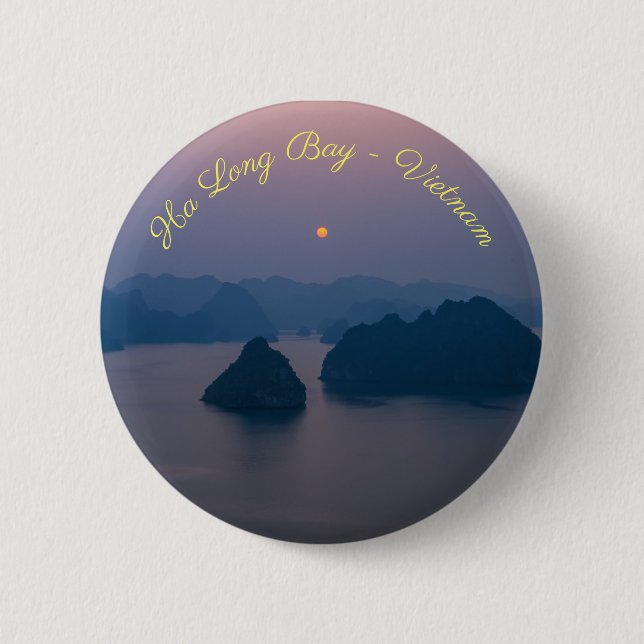 Sunset over Halong Bay - Vietnam, Asien Button (Vorderseite)