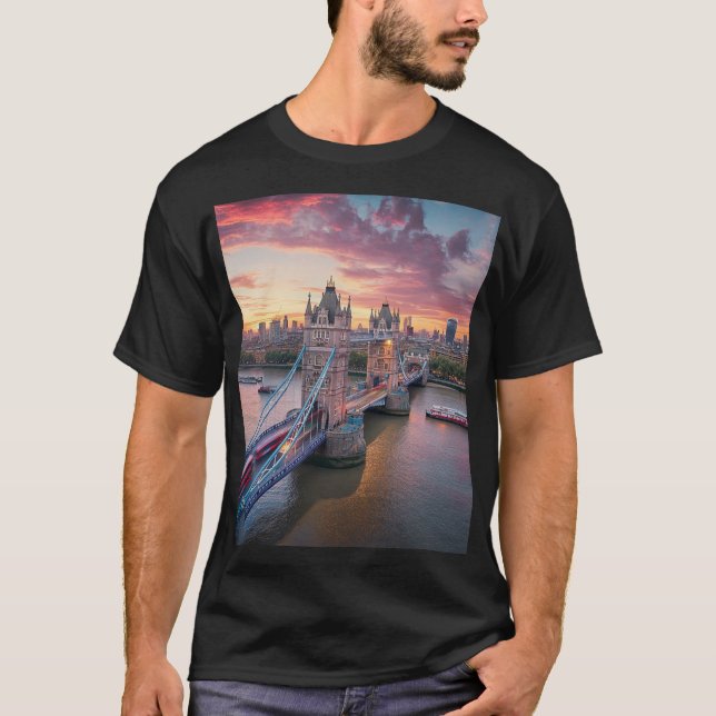 Sunset over London T-Shirt (Vorderseite)