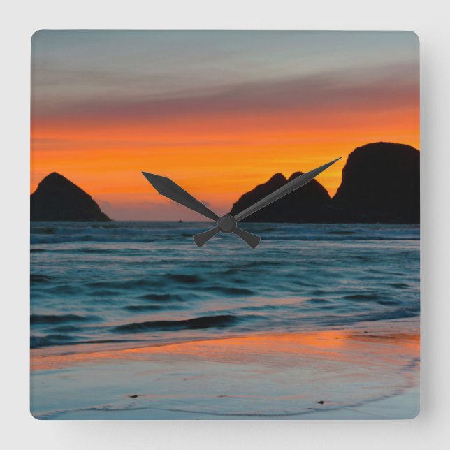 Sunset, Sea Stacks, Ocean, Oregon, USA Quadratische Wanduhr (Vorderseite)