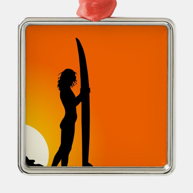 Sunset Surfer Girl mit Surfbrett Silbernes Ornament (Vorne)
