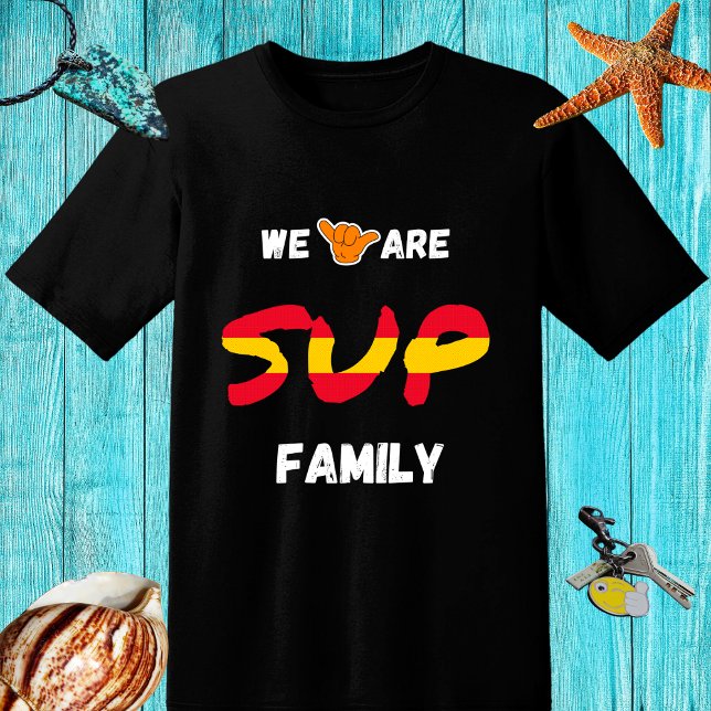 SUP Familiendesign mit spanischer Flagge und Shaka T-Shirt (Von Creator hochgeladen)
