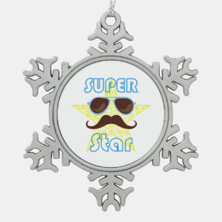 Super Star with sunglasses and mustache Schneeflocken Zinn-Ornament