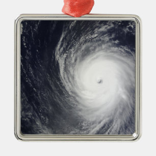 Super Taifun Melor schwingt über das Pazifische Oz Silbernes Ornament
