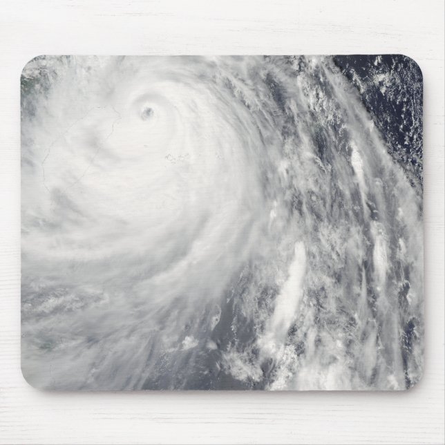 Super Typhoon Wipha Mousepad (Vorne)
