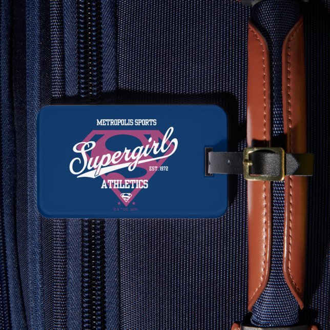 Supergirl Metropolis Sportathletik Grafik Gepäckanhänger (Vorderseite Insitu 4)