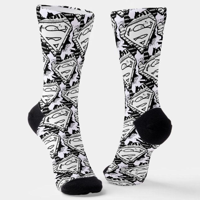 Supergirl Newsprint S-Shield Socken (Gewinkelt)