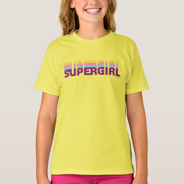Supergirl Retro Colorshift Graphic T-Shirt (Vorderseite)