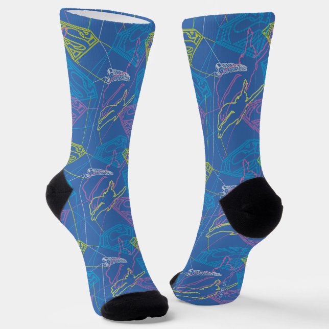 Supergirl und Logo farbige Konturen Socken (Gewinkelt)