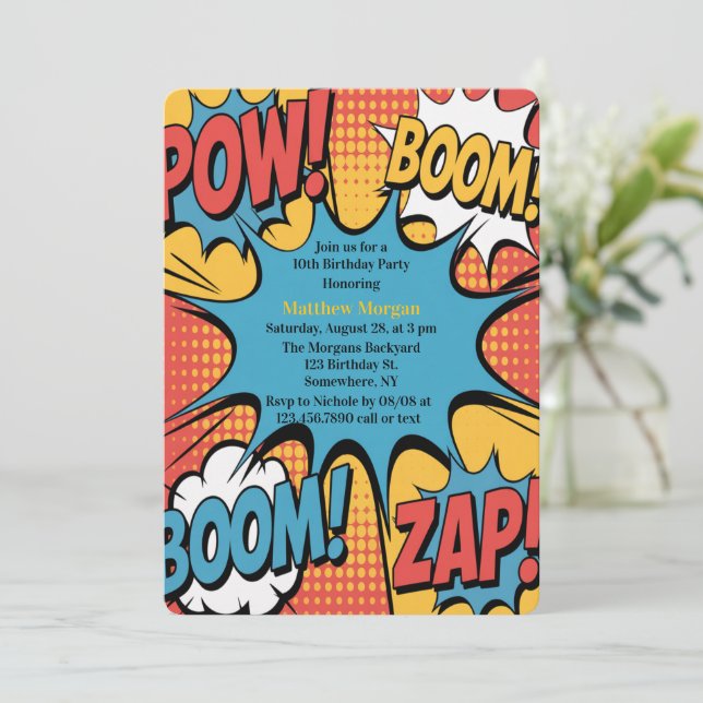 Superhero Comic Book Pop Art Boy Birthday Party Einladung (Stehend Vorderseite)