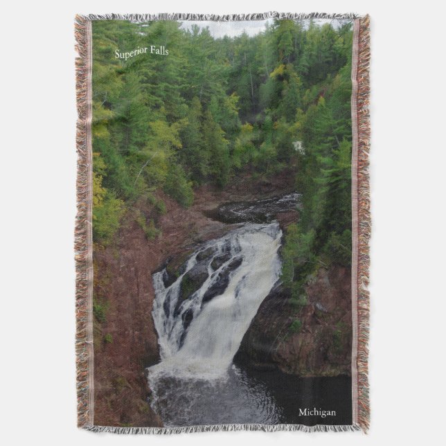 Superior Falls werfen Decke (Vorderseite Vertikal)