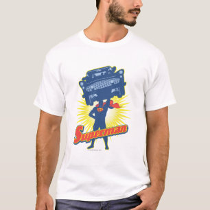Superman hebt Auto 2 T-Shirt