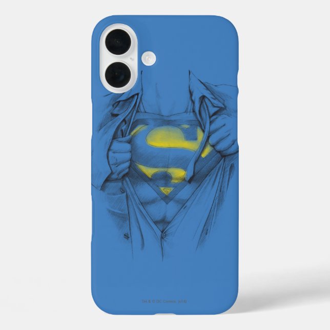 Superman-Logo auf dem Brustkorb iPhone 16 Plus Hülle (Rückseite)
