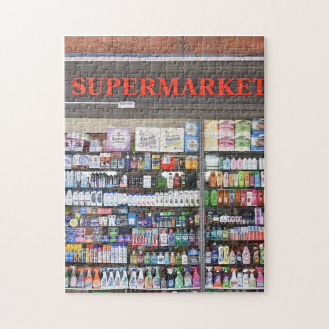 Supermarket Window, Kensington, London, England (Vertikal)