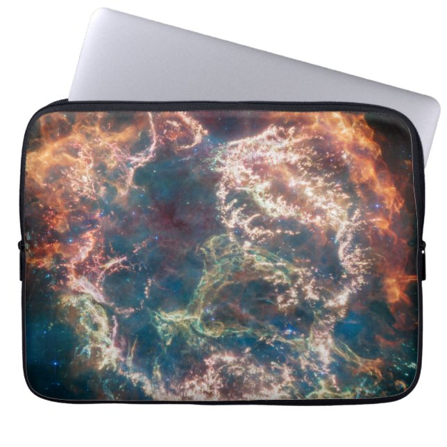 Supernova Remnant Cassiopeia A. Laptopschutzhülle (Vorderseite)