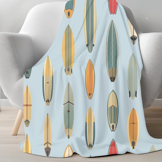Surf Life - Retro Coastal Blue Surfboard Print Fleecedecke (Von Creator hochgeladen)