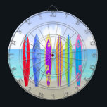 Surfbrett-Strand-Dartscheibe Dartscheibe<br><div class="desc">Surfbretter setzen Dartscheibeeigenschaften ein Strandhintergrund mit Sand, Ozean und Himmel, 6 bunt verzierte Surfbretter auf den Strand. Perfektes Geschenk für Surfer in Ihrem Leben. Schließt 6 Messingpfeile mit ein (3 Flaggepfeilflüge und 3 BRITISCHE Pfeilflüge). Vorgeschriebenes Größenbrett (18" Durchmesser, 1" dick). Beendet Aluminiumrahmen und hängenden Haken. Dieser Entwurf wurde unter Verwendung...</div>