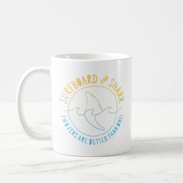 Surfbrett und Haifisch Funny Summer Beach Urlaub Kaffeetasse (Links)