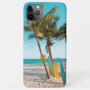 Surfbretter am Strand werfen Kissen Case-Mate iPhone Hülle