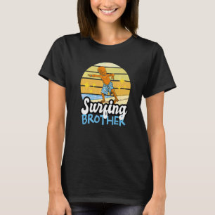 Surfbretter auf den Wellen am Strand für Sibl T-Shirt